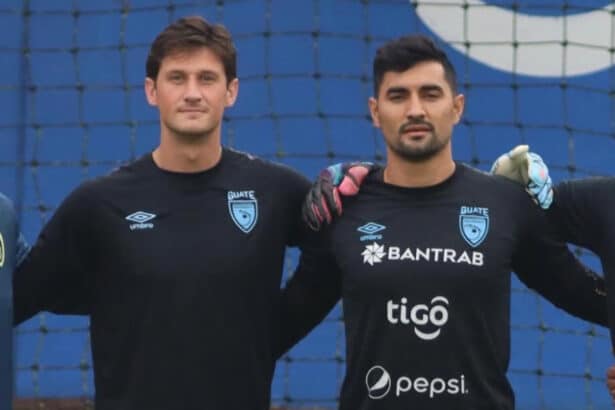 Luis Fernando Tena xác định thủ môn bắt chính gặp Ecuador